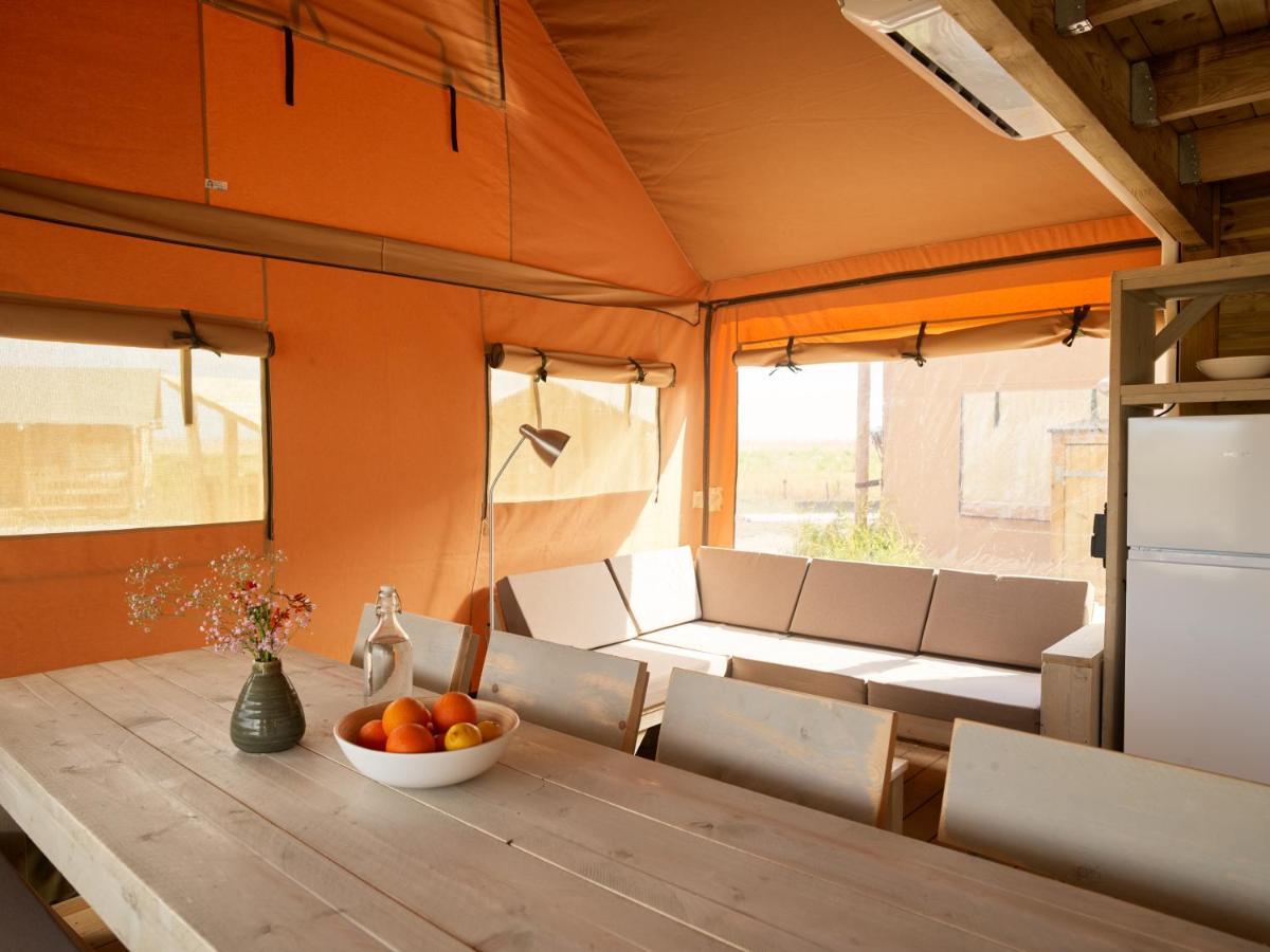 Отель Dutchen Erfgoedpark De Hoop Glamping Uitgeest Экстерьер фото