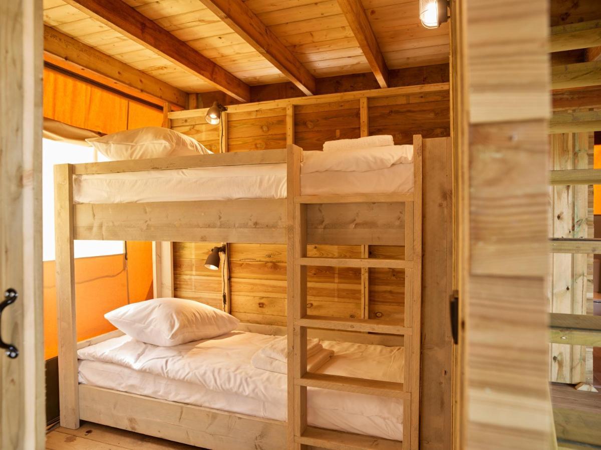 Отель Dutchen Erfgoedpark De Hoop Glamping Uitgeest Экстерьер фото