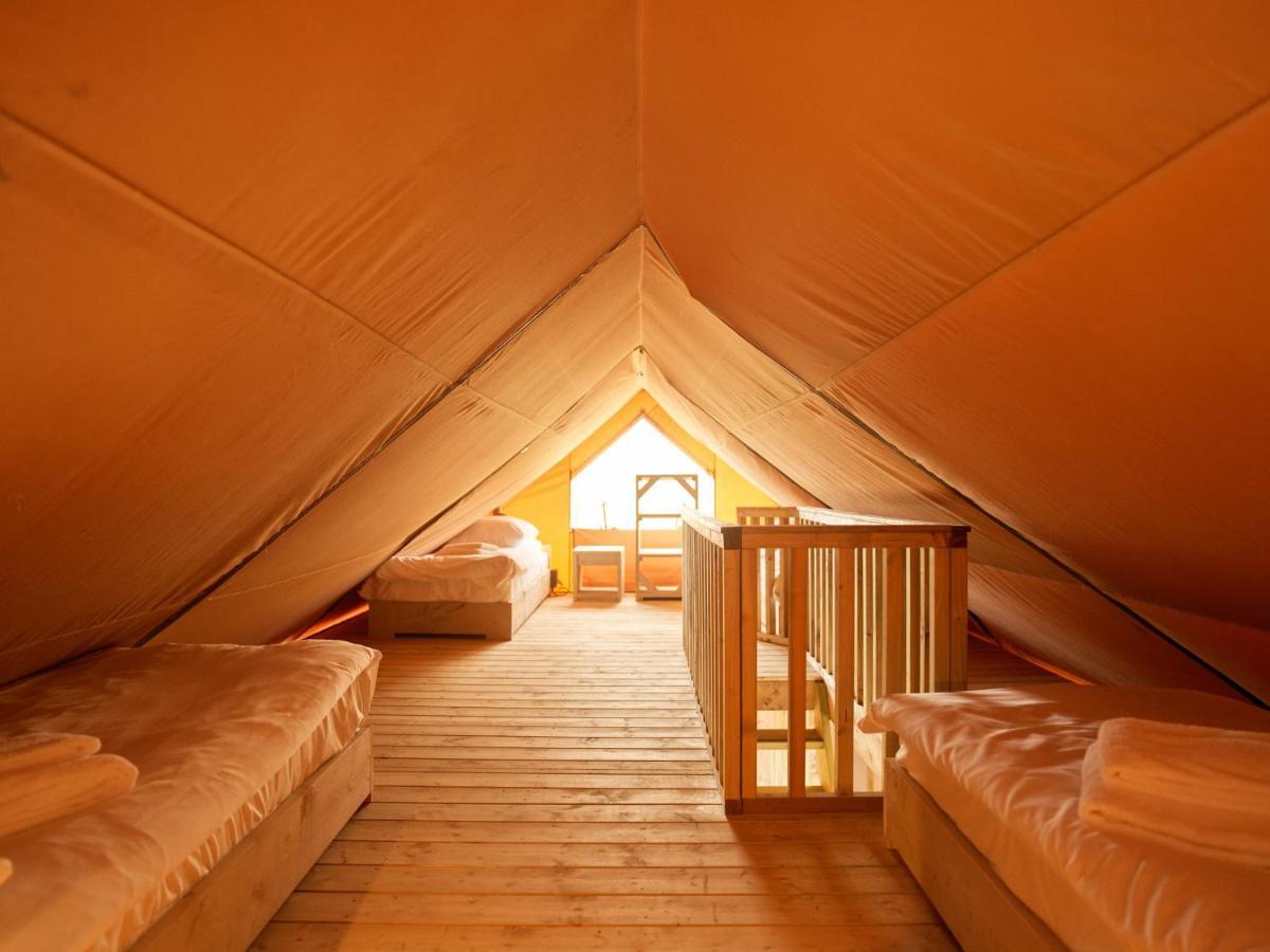 Отель Dutchen Erfgoedpark De Hoop Glamping Uitgeest Экстерьер фото